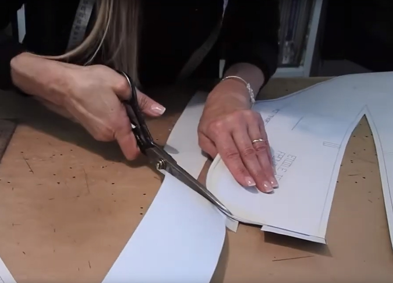 Disegno e Cartamodelli Empoli, Firenze - Studio Moda Manola Disegno e Cartamodelli Empoli, Firenze - Studio Moda Manola